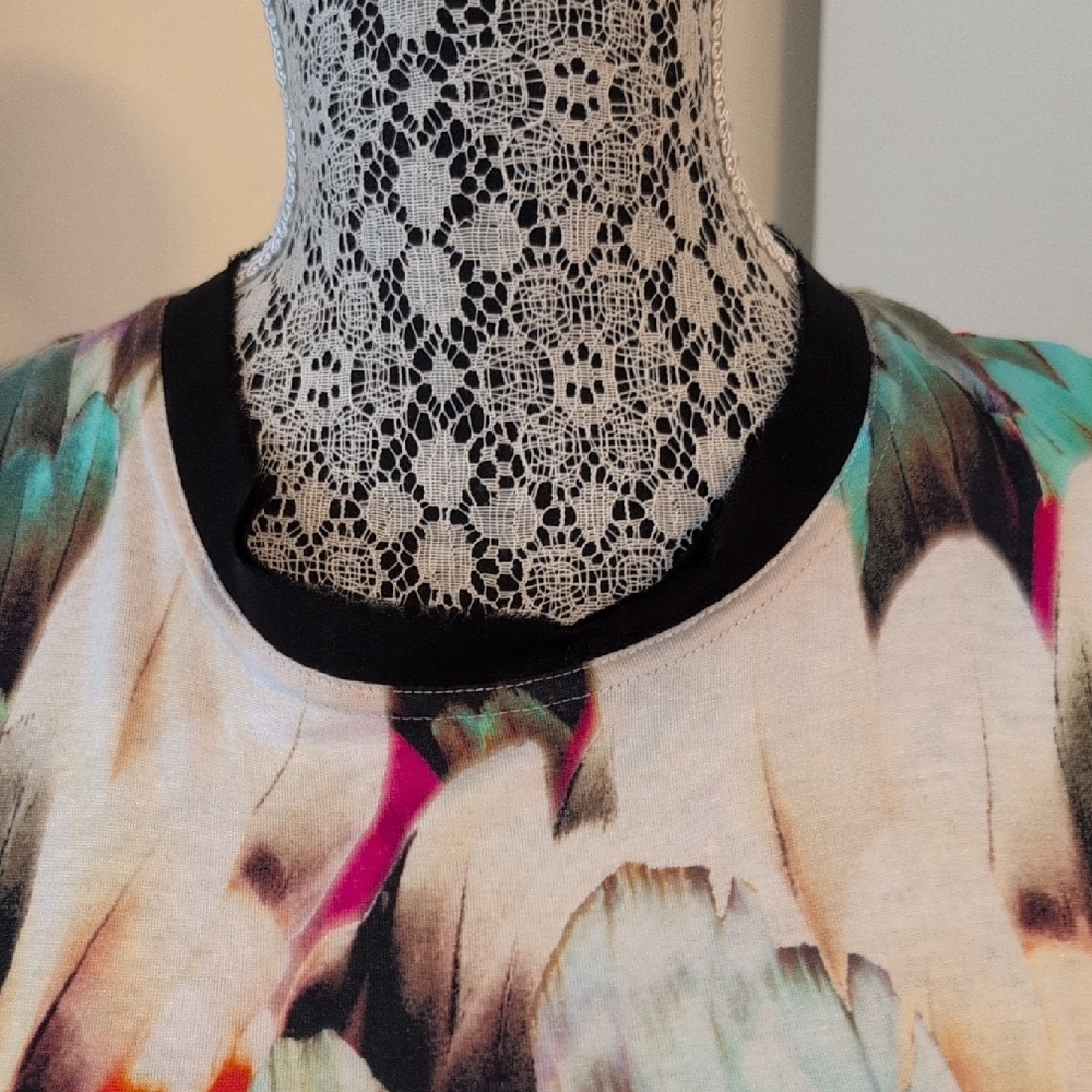 Simon Chang Multicolor Abstract Dress - Picture 4 of 12